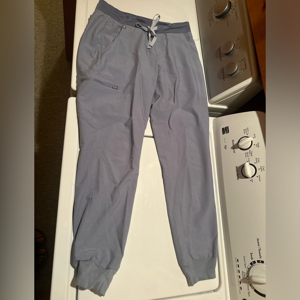 Figs Scrubs Women’s Joggers - Vapor Blue Space Dye